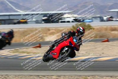 media/Apr-15-2022-Apex Assassins (Fri) [[9fb2e50610]]/Trackday Level 2/Session 4/Turn 4/